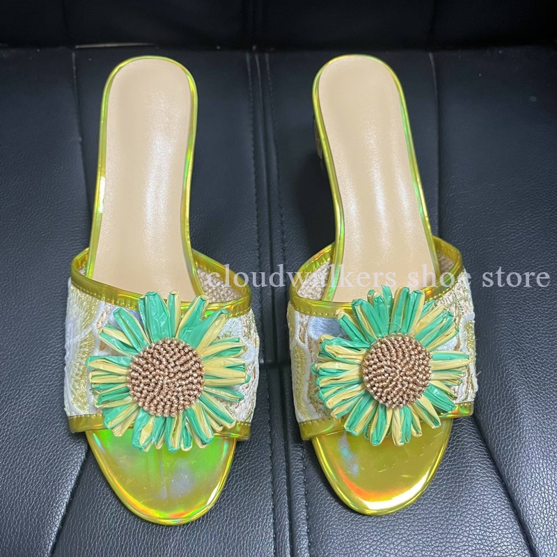 Chinelo de Verão com Bordado I - Embroidery Designer avaliação e preço