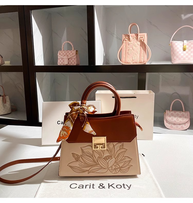 Bolsa Feminina de Bordado Chin - Embroidery Texture avaliação e preço