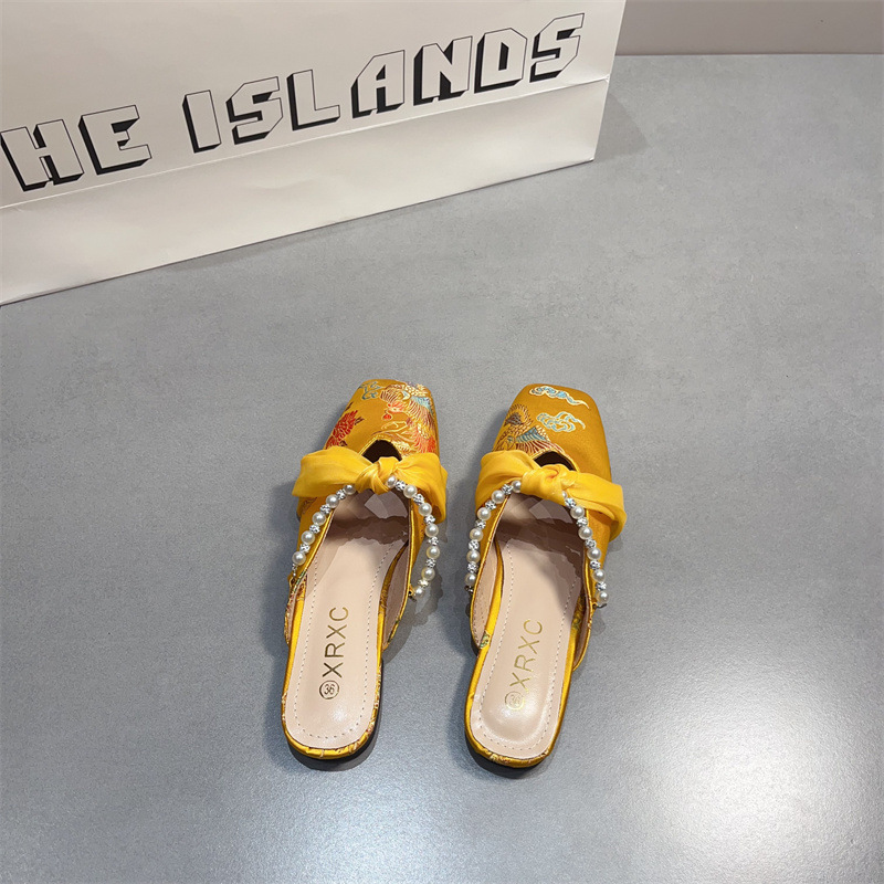 Sapatos Femininos de Moda, Chi - Embroidery Designer avaliação e preço